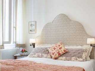 Elena - bedroom-camera